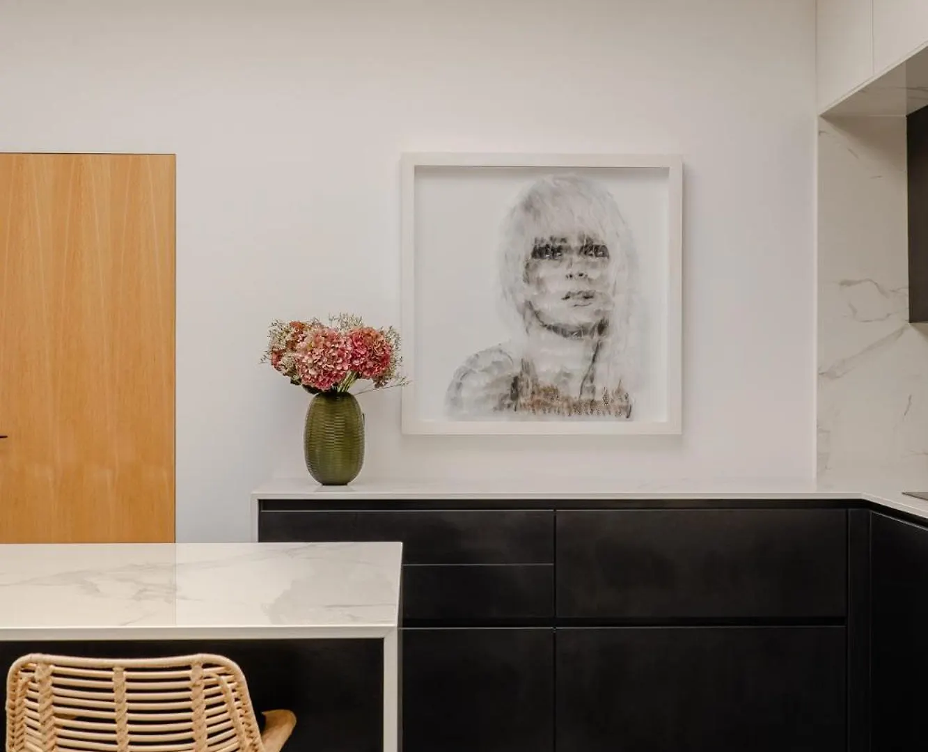 Veeve - Artistic Elevation Apartment Paris