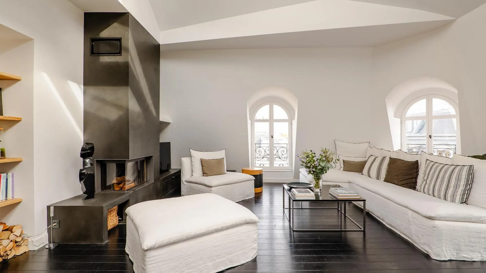 Veeve - Artistic Elevation Apartment Paris France
