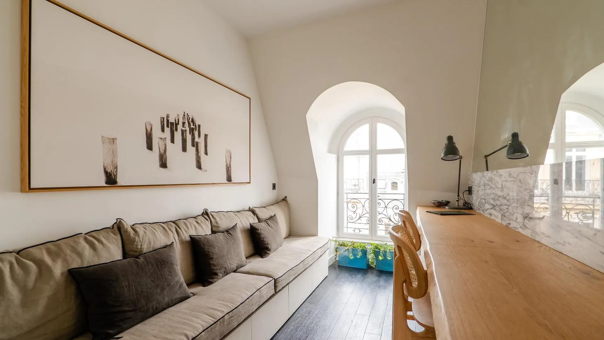 Veeve - Artistic Elevation Appartement Parijs